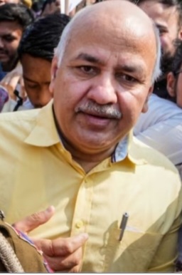 भ्रष्टाचार के आरोपों के बीच दिल्ली के उप मुख्य मंत्री मनीष सिसोदिया और मंत्री सत्येंद्र जैन ने दिया इस्तीफा 
