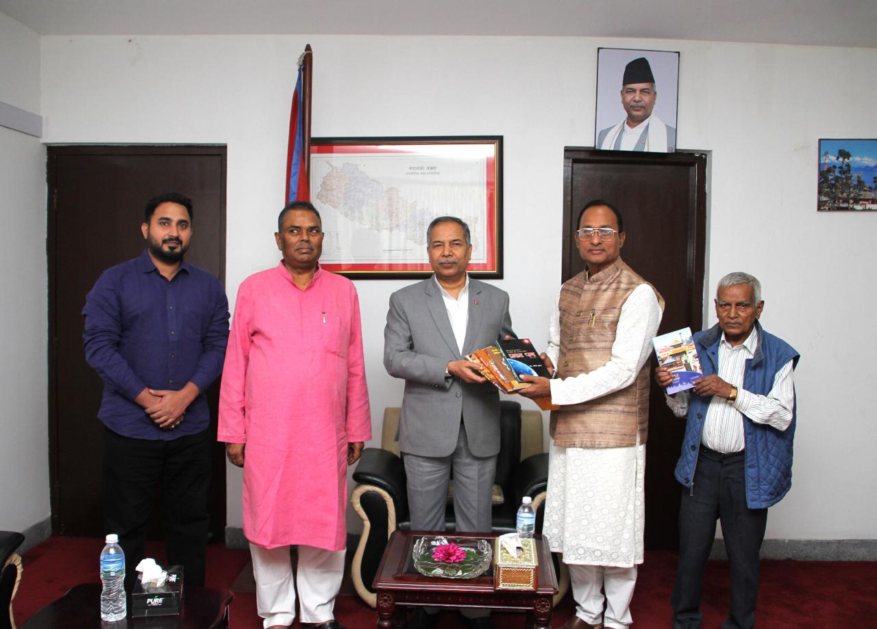 नेपाल के उपराष्ट्रपति से मिले डा अनिल सुलभ/ साहित्य सम्मेलन के शताब्दी-समारोह के लिए किया आमंत्रित 