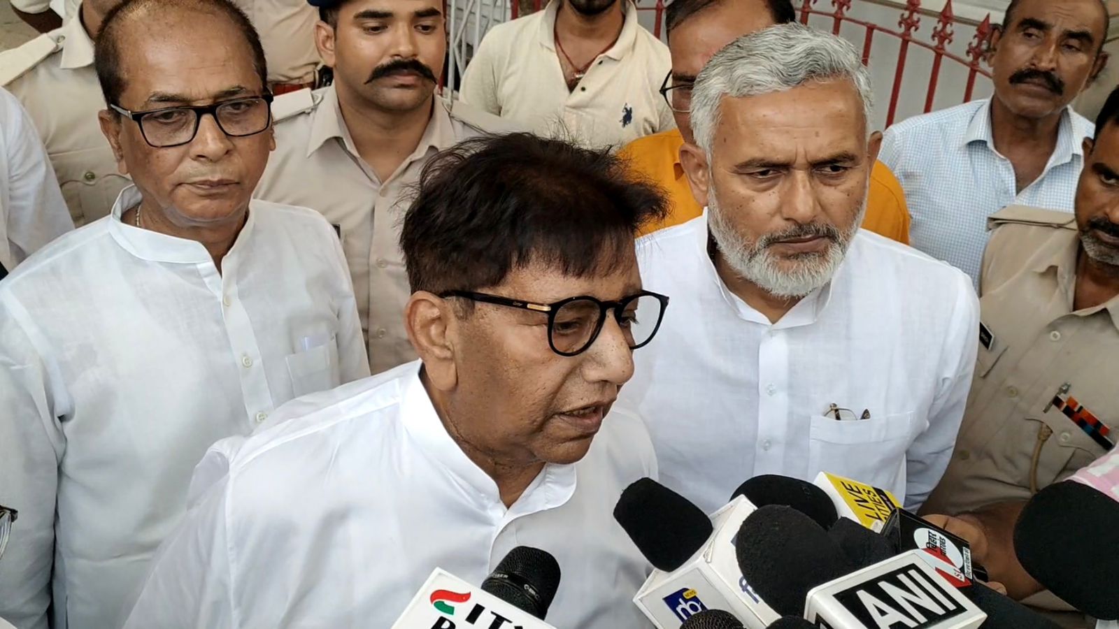 उदय सिंह ने कहा - राज्यपाल ने मिलने का वक्त दिया लेकिन नहीं मिले, सम्राट चौधरी पर कार्रवाई नहीं हुई तो अब कोर्ट जाएंगे