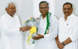 नौकरशाह से राजनेता बने भनीष वर्मा को नीतीश ने दी जदयू के राष्ट्रीय महासचिव की जिम्मेदारी 